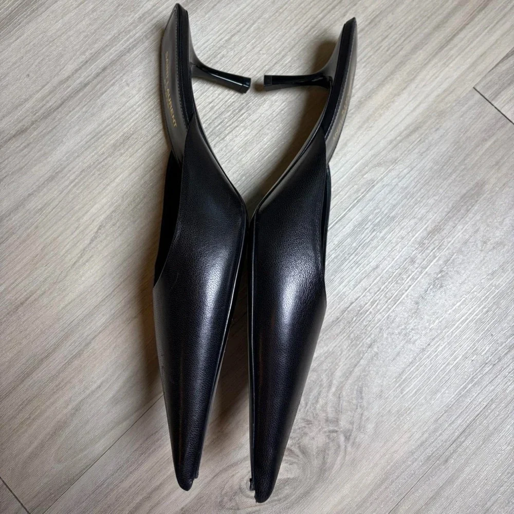 Saint Laurent Black Pointed Heels - Picture 3 of 8